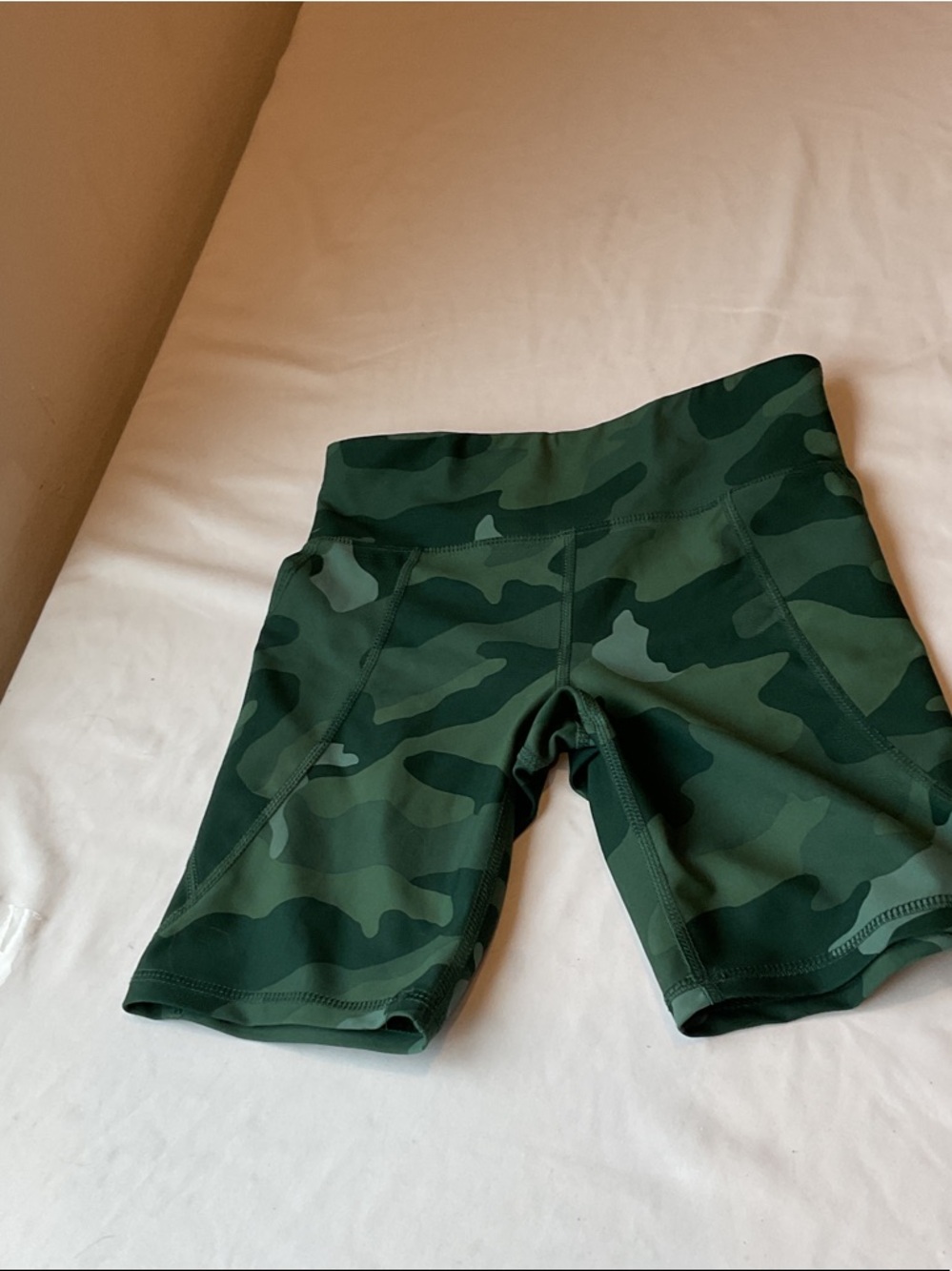 Old Navy Green Camo Kids Active Shorts